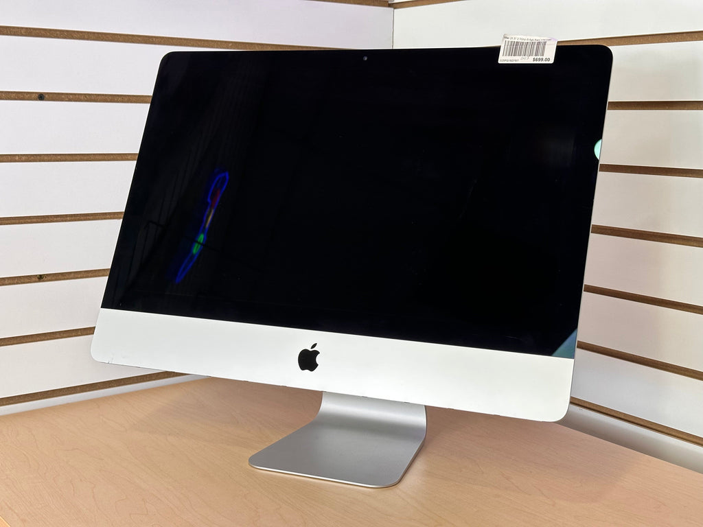 iMac 21.5" | 2.7 Ghz i5 | 8GB ram | 1TB Hdd