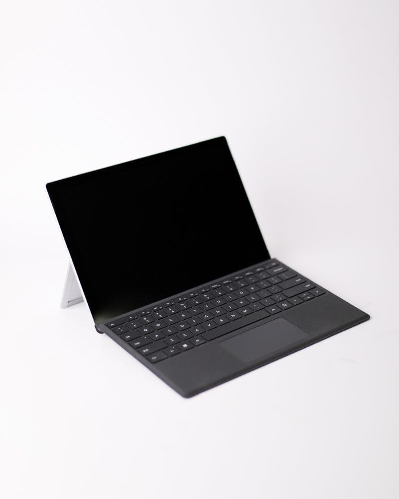 Used - Microsoft Surface Pro 5 (Intel Core i5, 8GB RAM, 256GB)